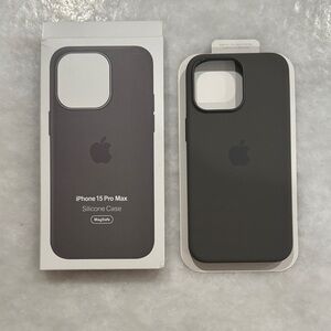 Apple iPhone 15 Pro Max Silicone Case - Dark Gray